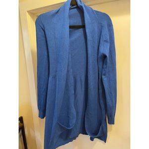Long blue cardigan with pockets at bottom
